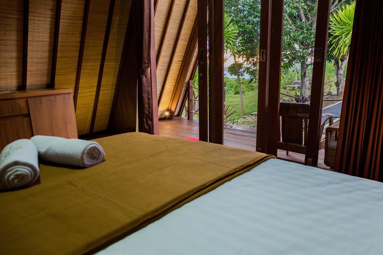 Batan Sabo & Co Hotel Toyapakeh Buitenkant foto